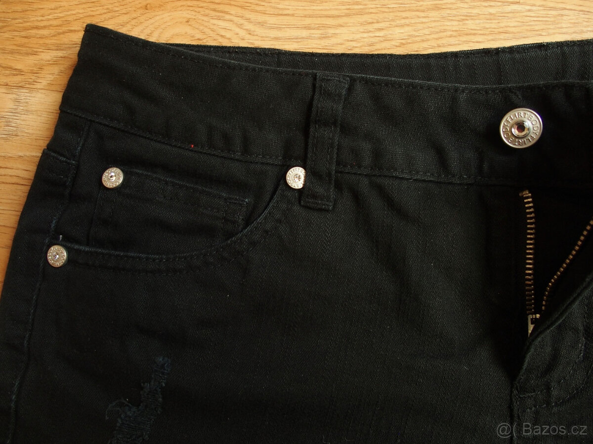 Dámské černé jeans šortky, vel. 36/38 jako nové - 2