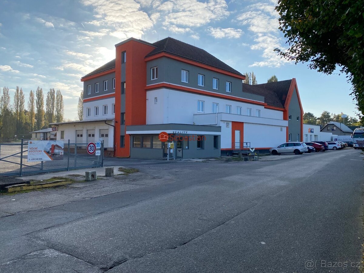 Pronájem komerčního prostoru 148 m² – ul. Dělnická, areál BI - 2