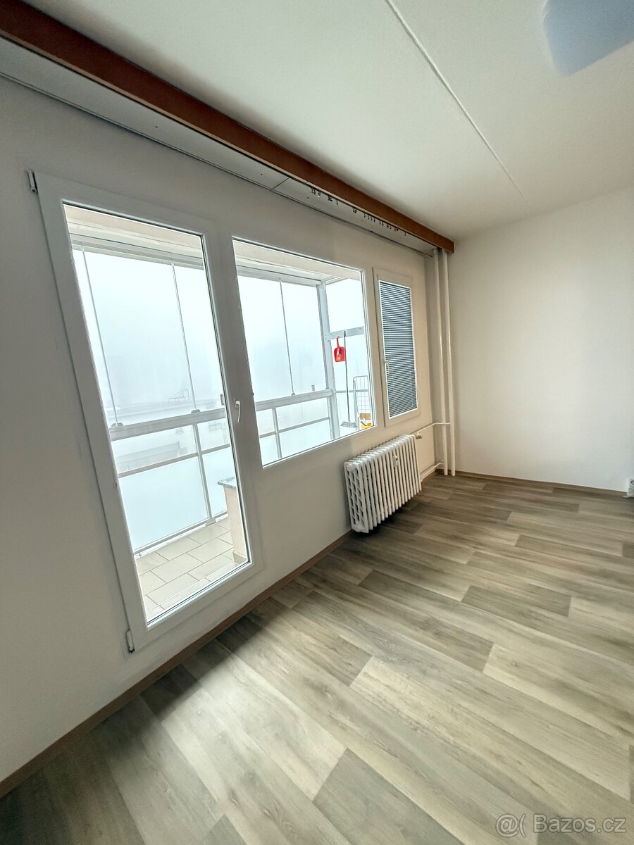 Pronájem bytu 1+kk, Brno- Nový Lískovec - 2