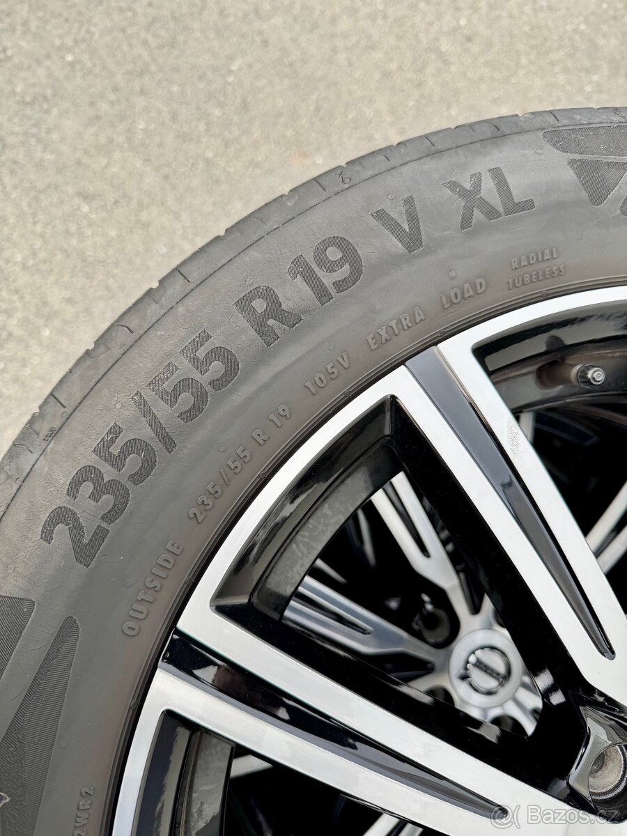 Originál Volvo letní sada ALU kol XC60 II R19 - 2
