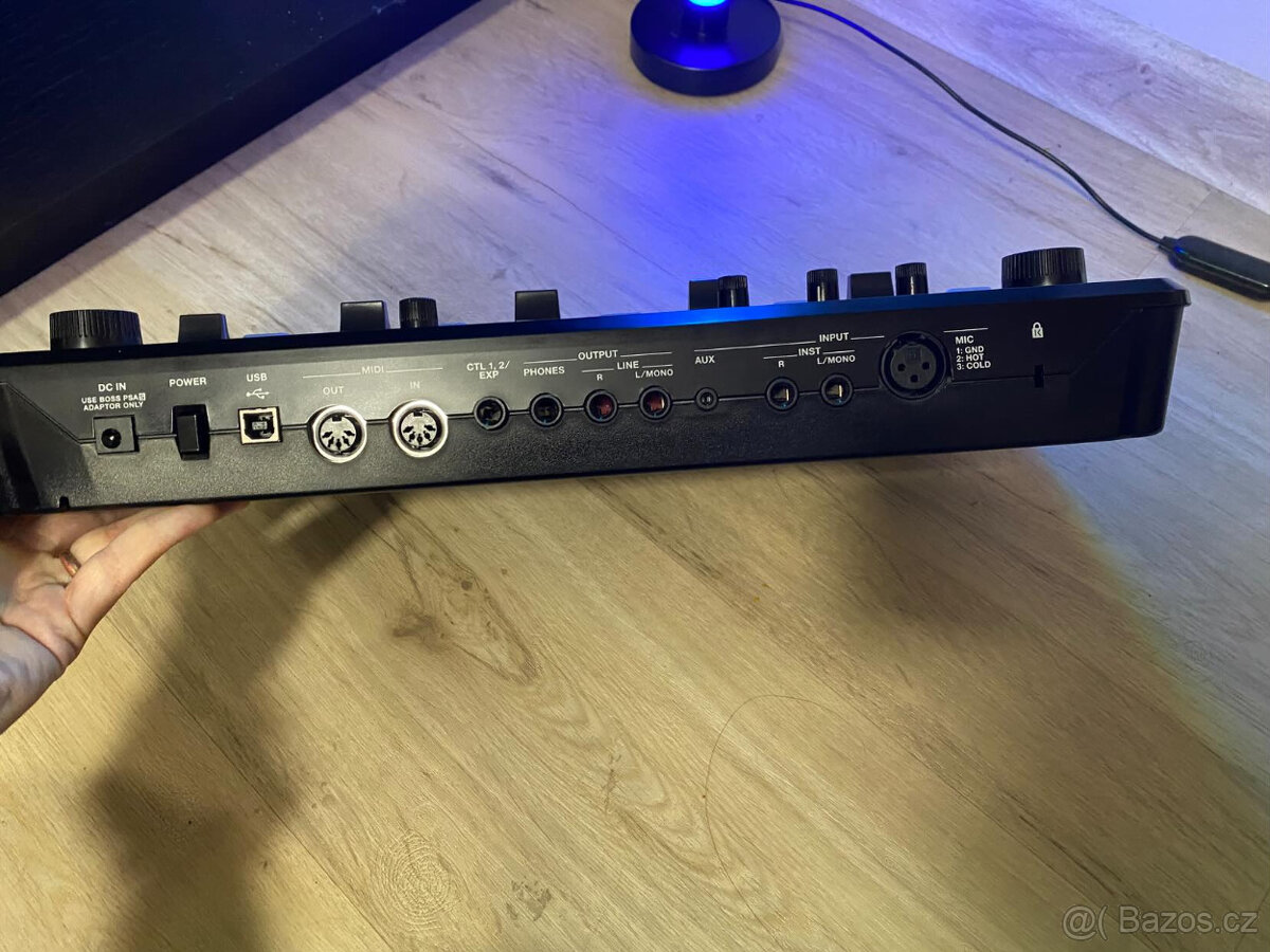 Boss RC-505 jako nový - 2