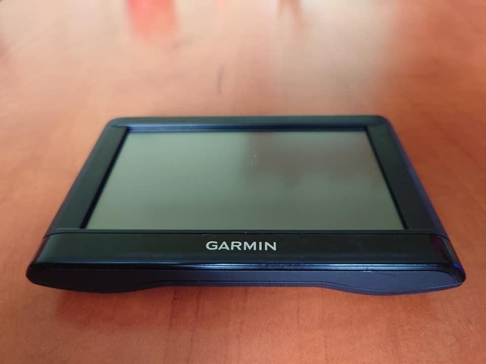 Navigace Garmin Nüvi 42 Lifetime Europe45, AKTUÁLNÍ MAPY - 2