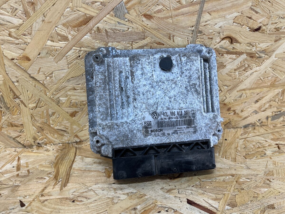 ŘÍDICÍ JEDNOTKA MOTORU 2.0 TDI 103KW CFHC 03L906018DA - 2