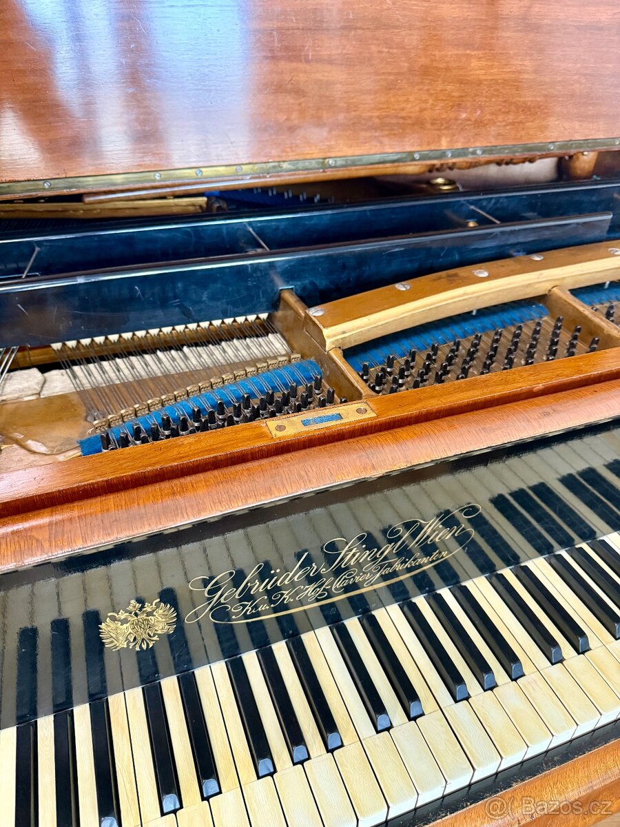 Prodám křídlo Gebrüder Stingl Wien - 2