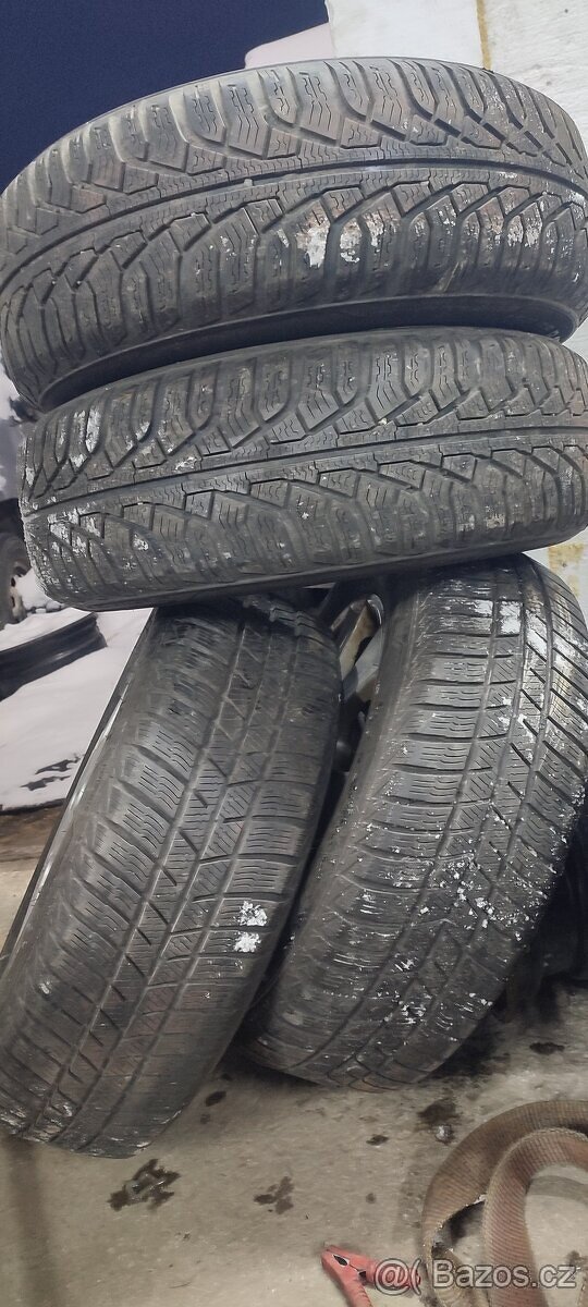 15" zimni Mazda kia hyundai 195/65 R15 - 2