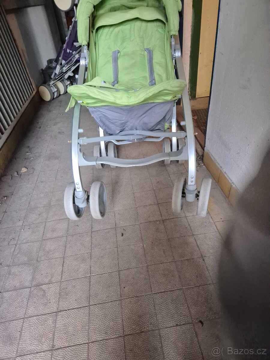 Kočárek, golfky - 2