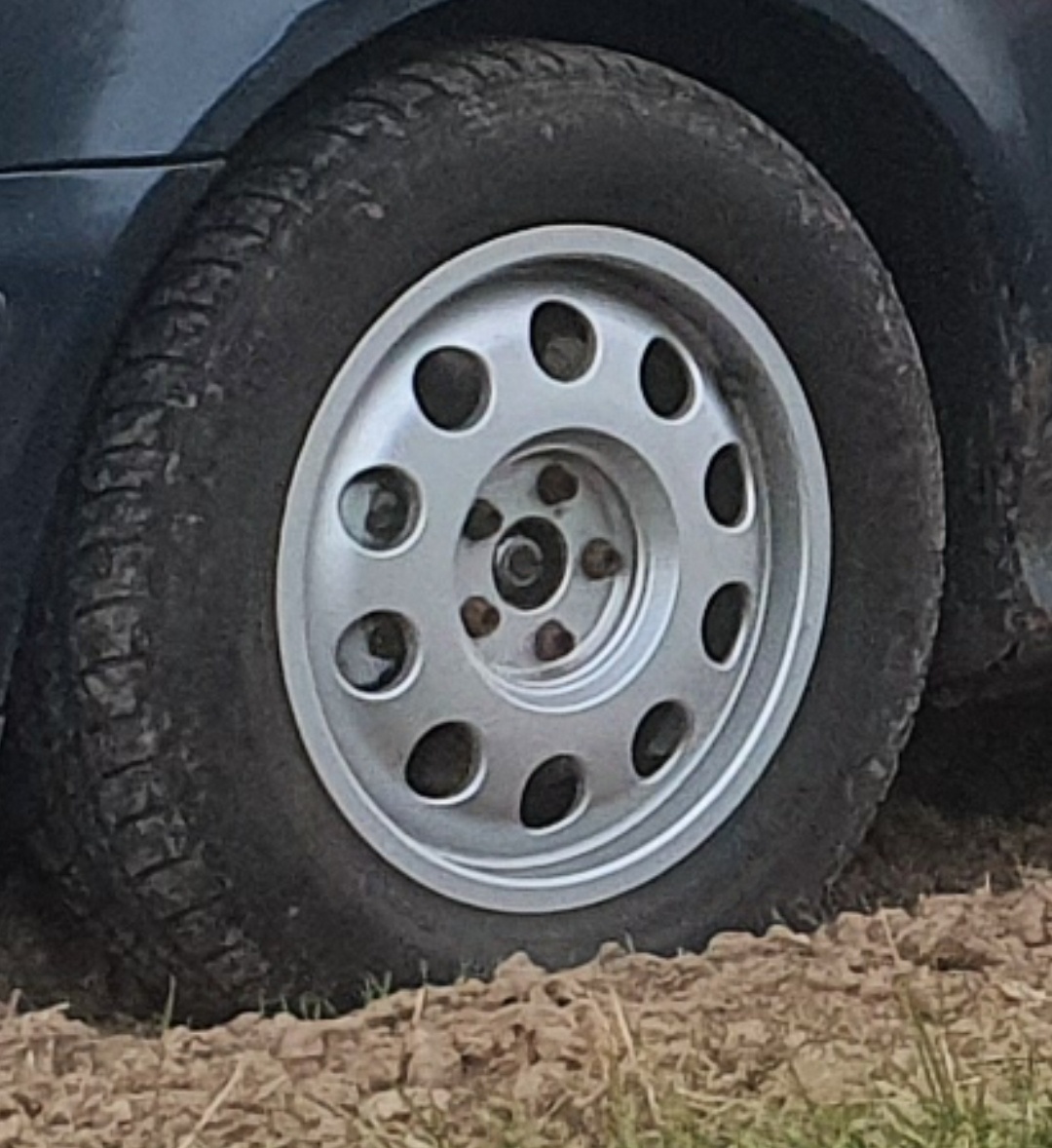 Audi a3 kola 5x100 r15 - 2