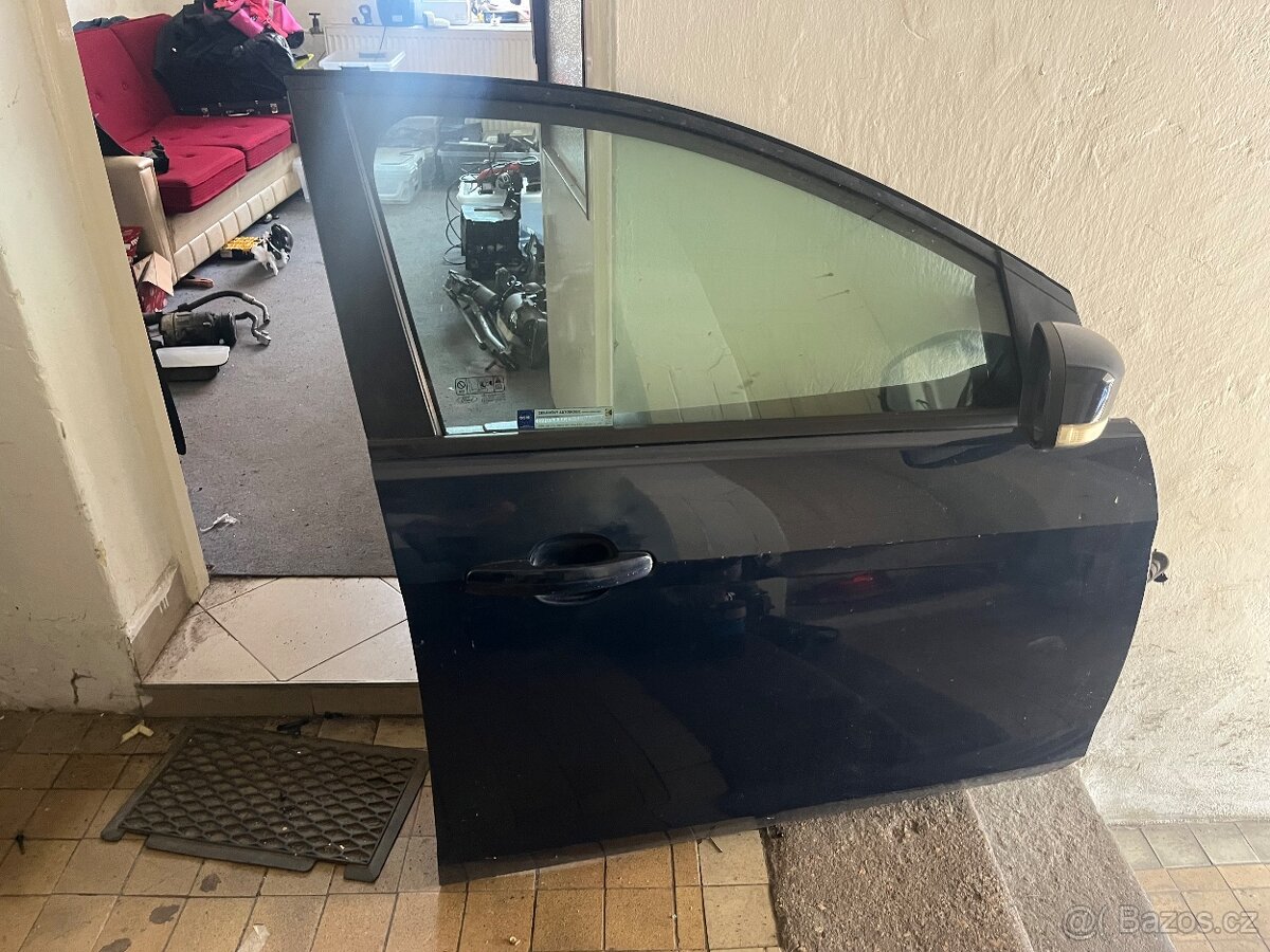 Ford Focus MK2 PP dveře - 2