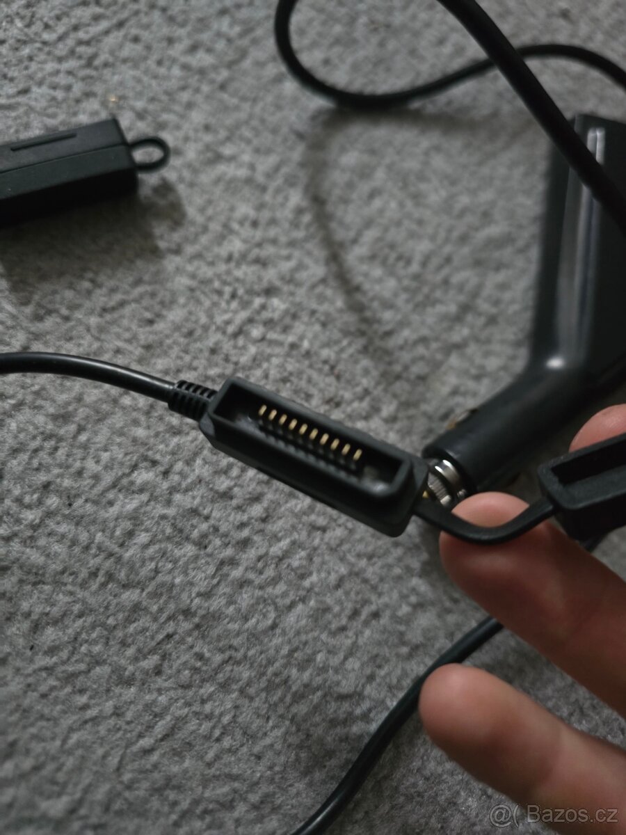 dji dron nabíječka do auta - 2