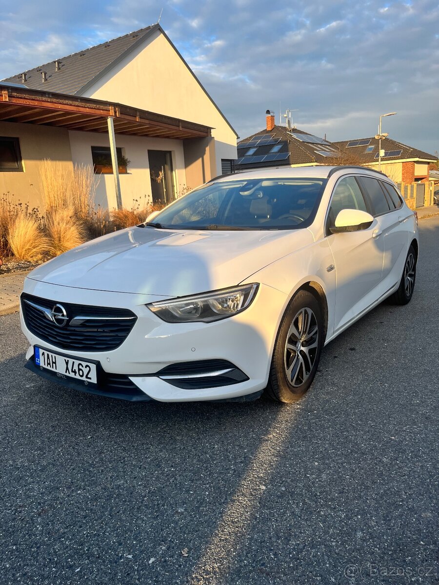 Opel insignia - 2
