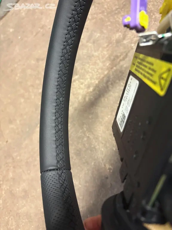 Nové renovovaný volant VW Passat B6, jednotka - 2