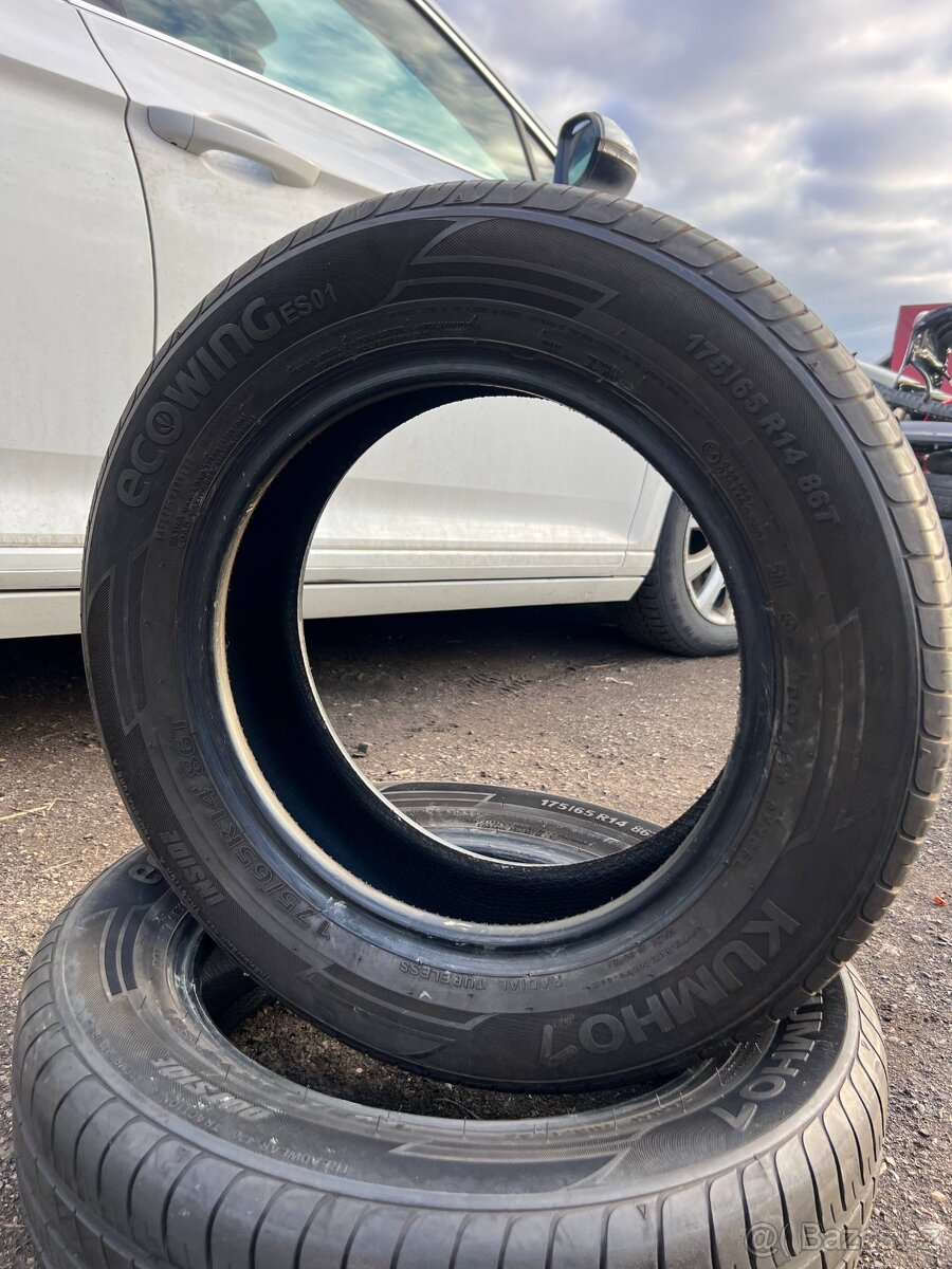 175/65 R14 Kumho Ecowing ES01 – 6 mm – 2 ks - 2