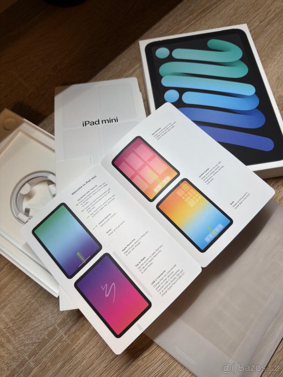 iPad 2024, Space grey - 13 CYKLŮ - 2