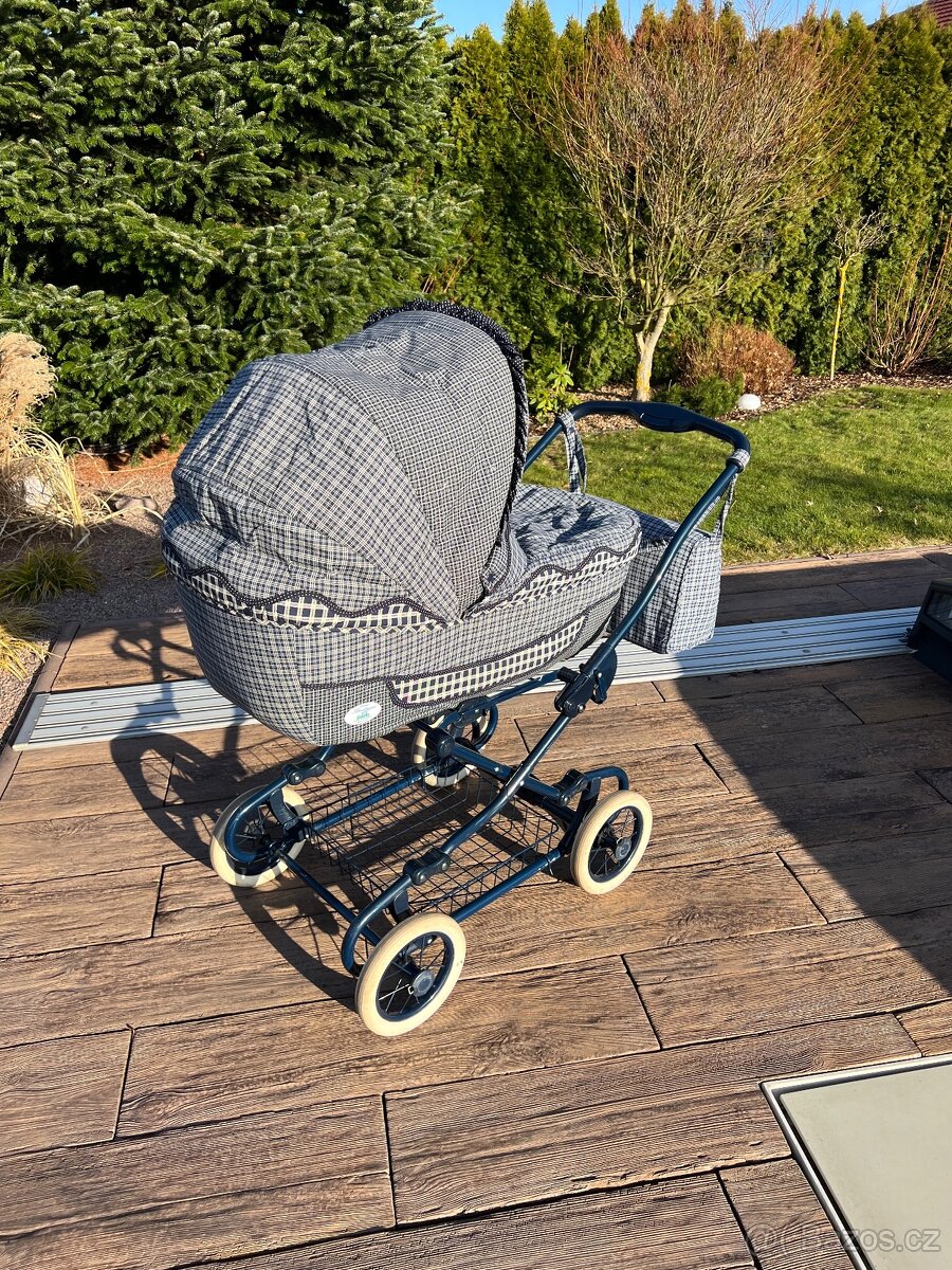 Dětský kočárek - 2