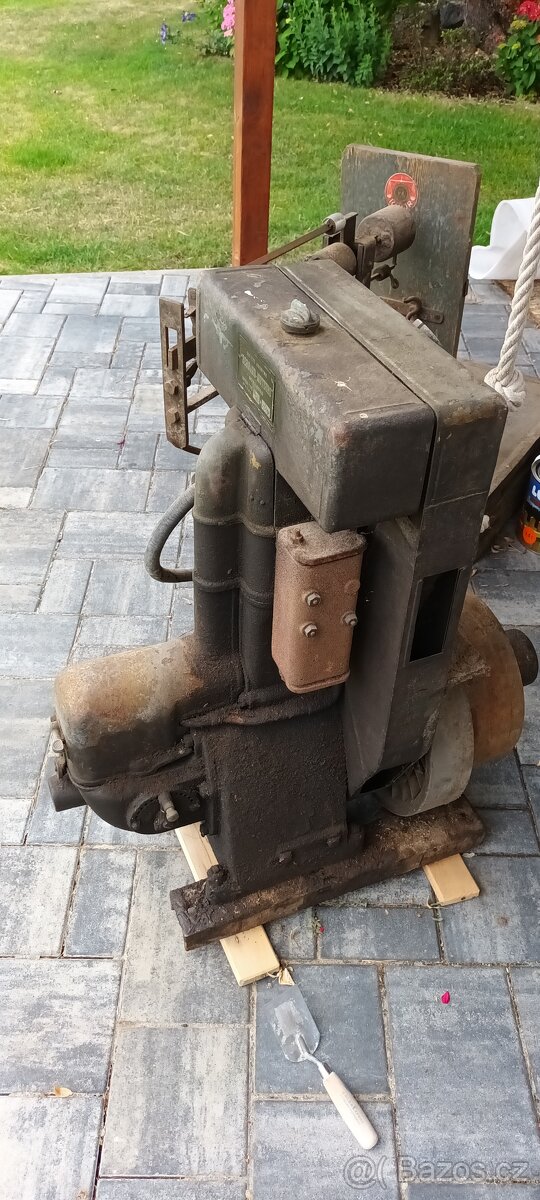 Stabilní motor Bernard - 2
