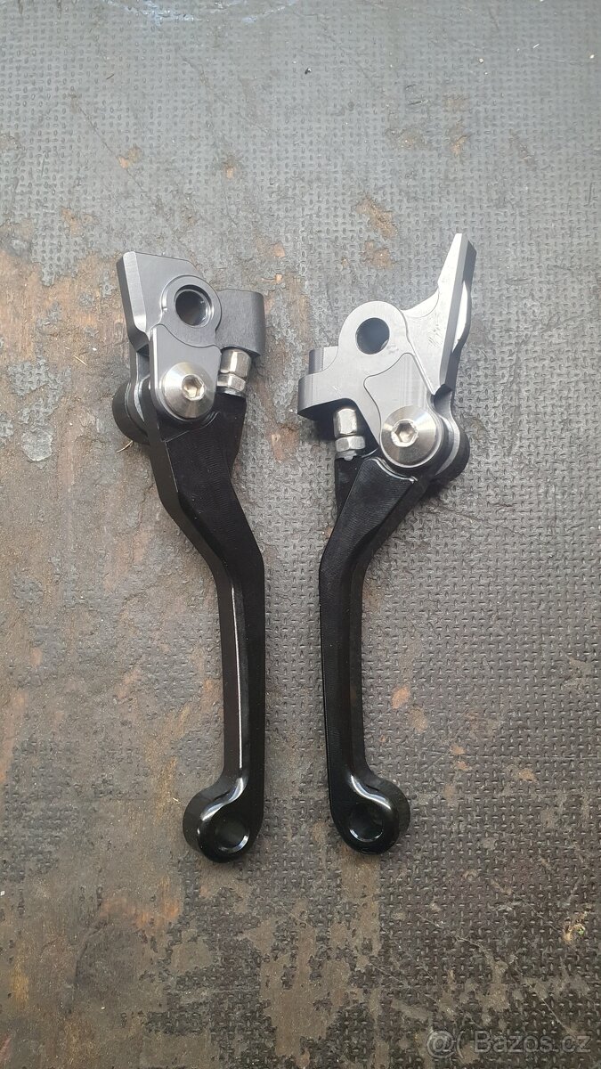 Výprodej skladu - Řízení - 2