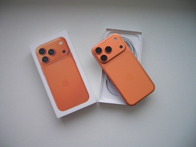 APPLE IPHONE 17 pro - 2