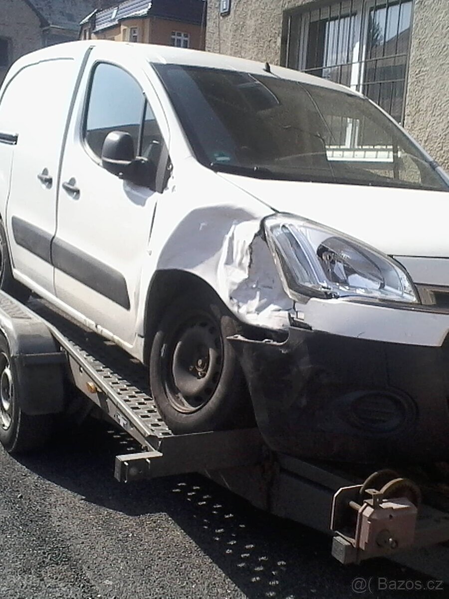 citroen berlingo 16,55kw,r.v.2014,102000km.diesel. - 2