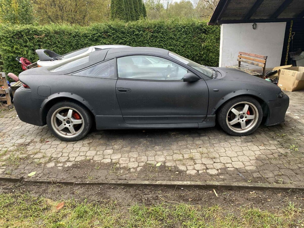 Mitsubishi Eclipse 2g - 2