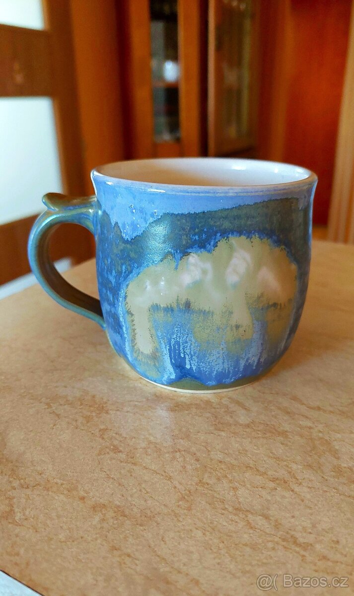 Nový keramický hrnek - 2