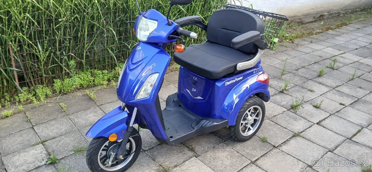 Elektrická tříkolka pro seniory. - 2