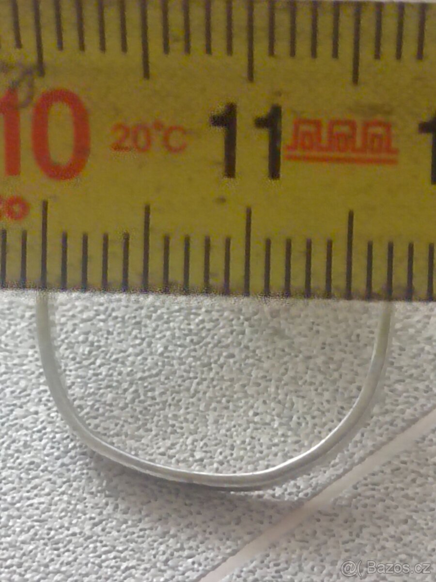 Prodám stříbrný prsten s českými granáty - 2