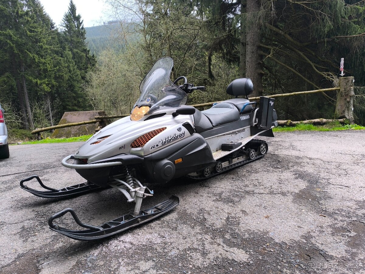 Sněžný skútr Yamaha RS Viking VK10 - 2
