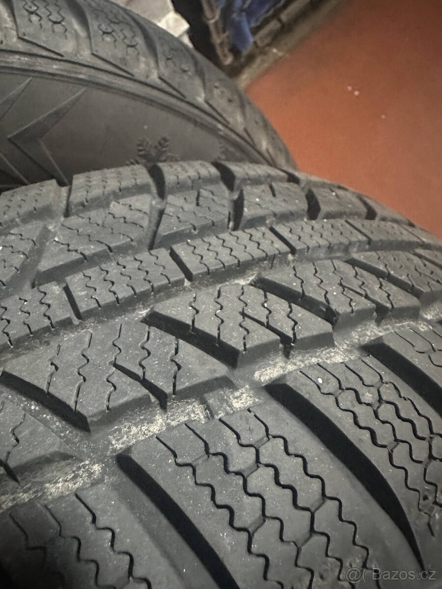 4x zimni kola vw/audi/skoda/seat 195/65r15 - 2