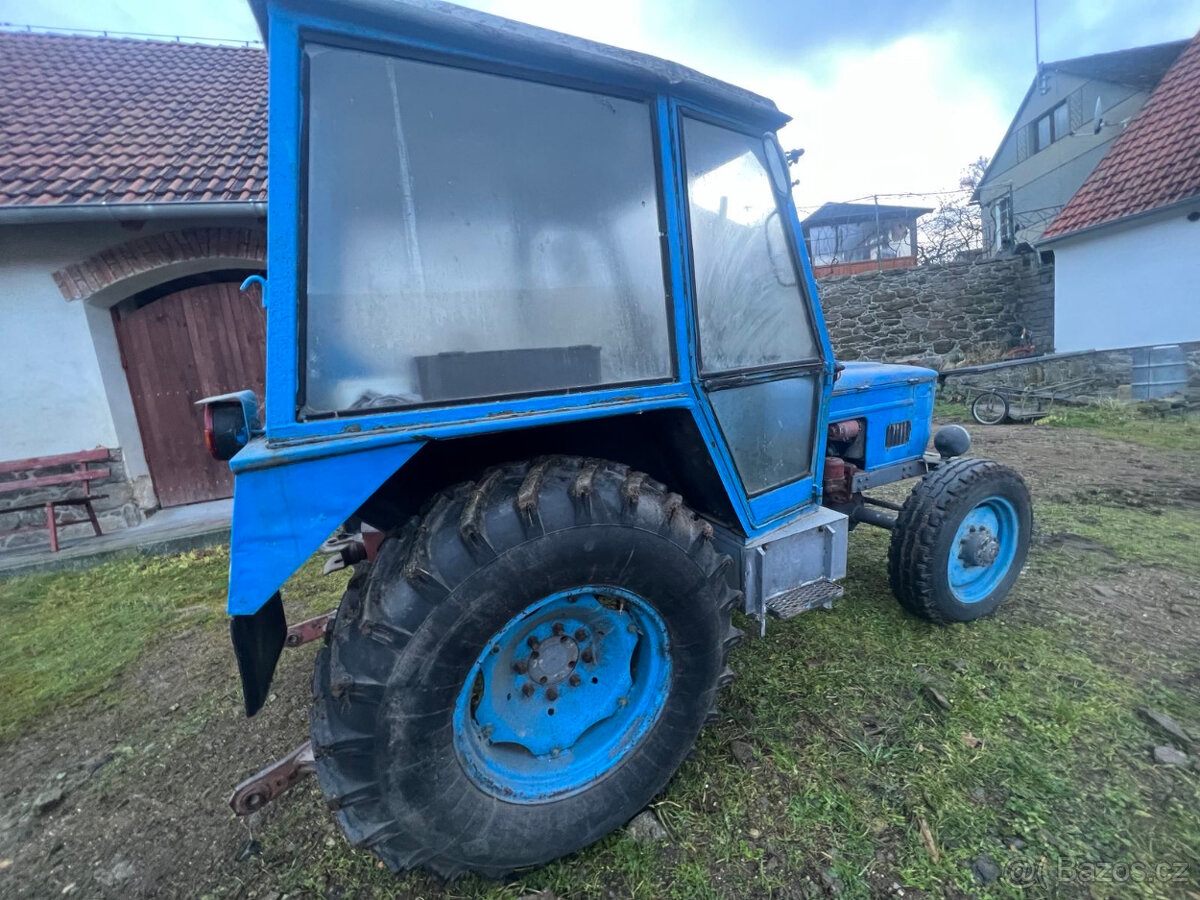 Manžetová náprava ze Zetoru 5647 Horal - 2