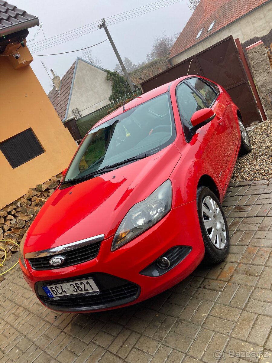 Ford Fokus.1,6/74kw Rv. 2008 Nová Stk. - 2