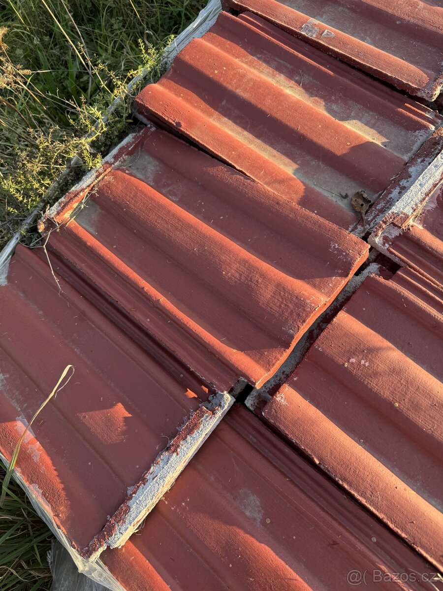 Betonové tašky nepoužité kus 10kč mohu i přivést po dohodě - 2