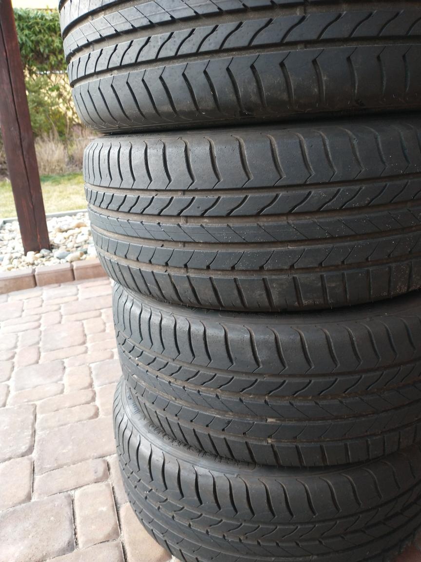 GOODYEAR EFFICIENTGRIP 225/45 R18 - 2