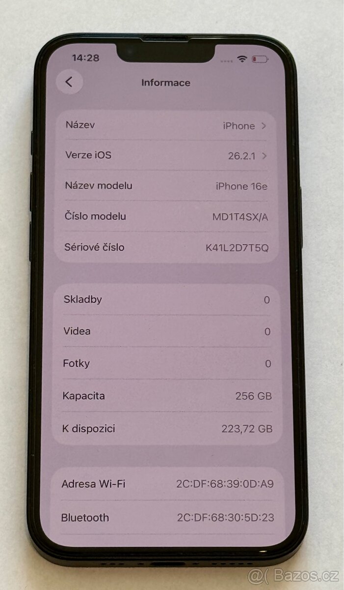 Apple iPhone 16e 256GB Black - 2