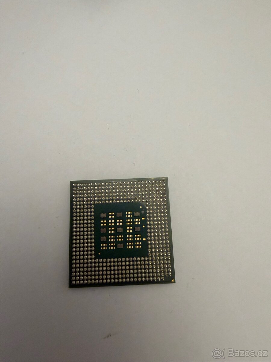 Intel Pentium 4 1.5 GHz (Socket 423) - 2