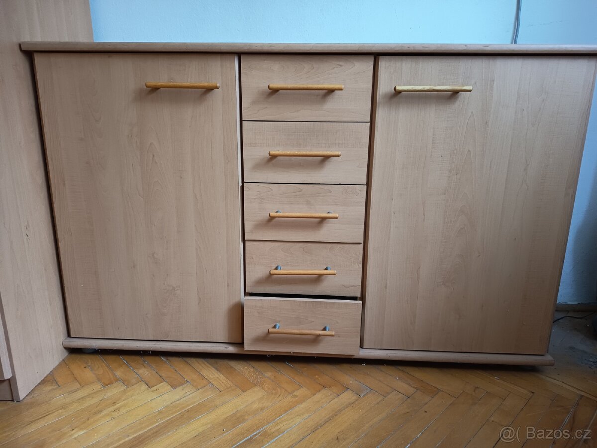 Skříň - 2