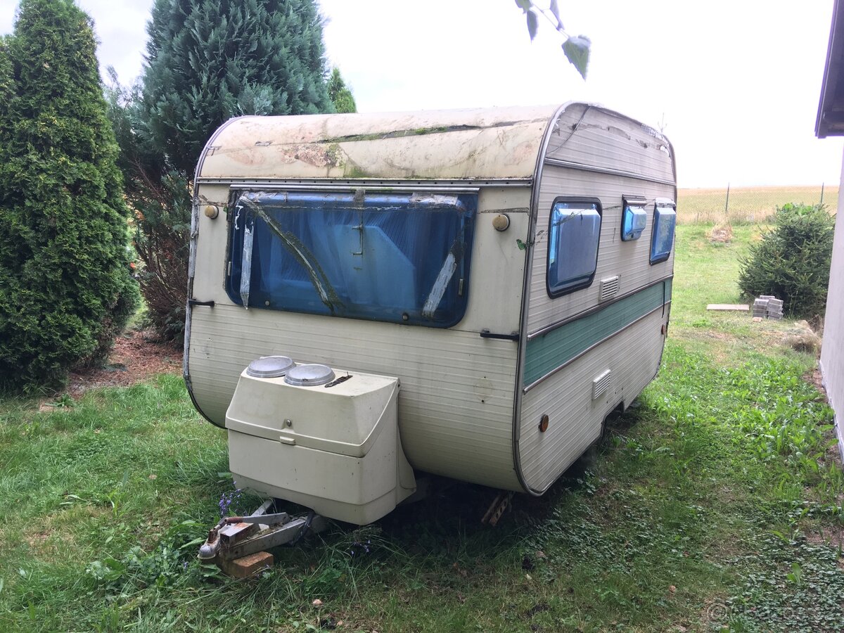 Karavan s SPZ a TP - 2