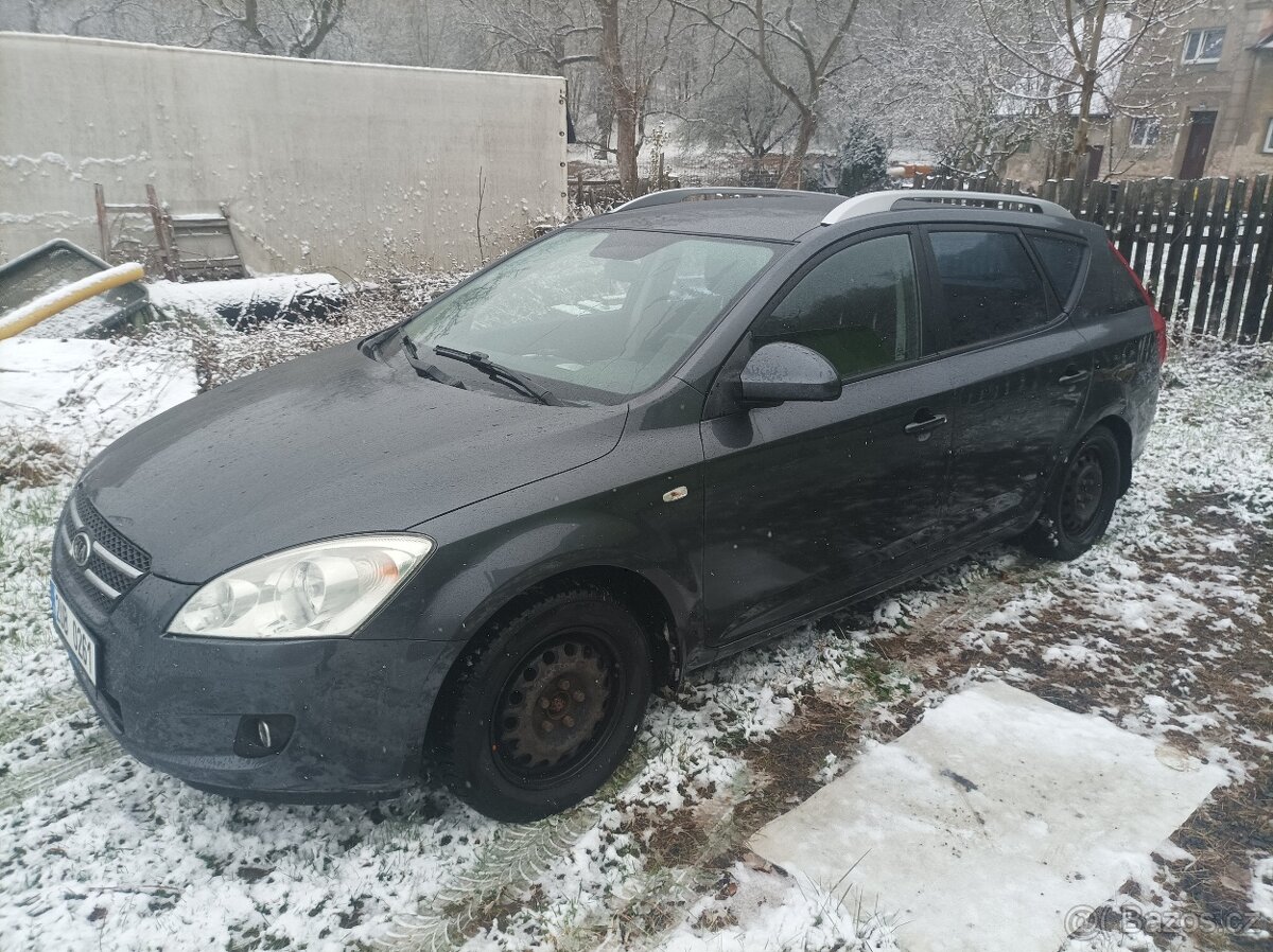 Kia Ceed 1,6 CRDI 2009 - 2