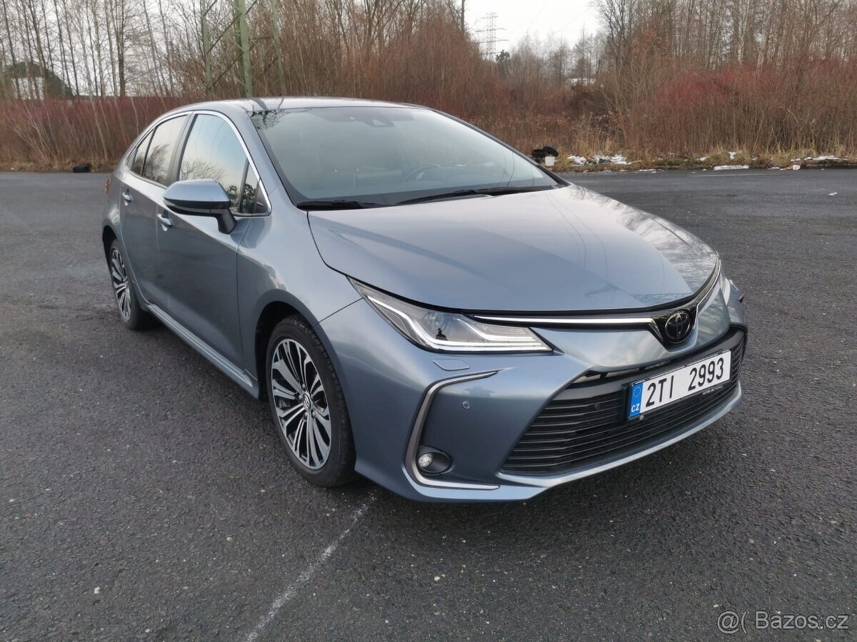Toyota Corolla 1.6 97kw rv 2019, najeto 24tkm - 2