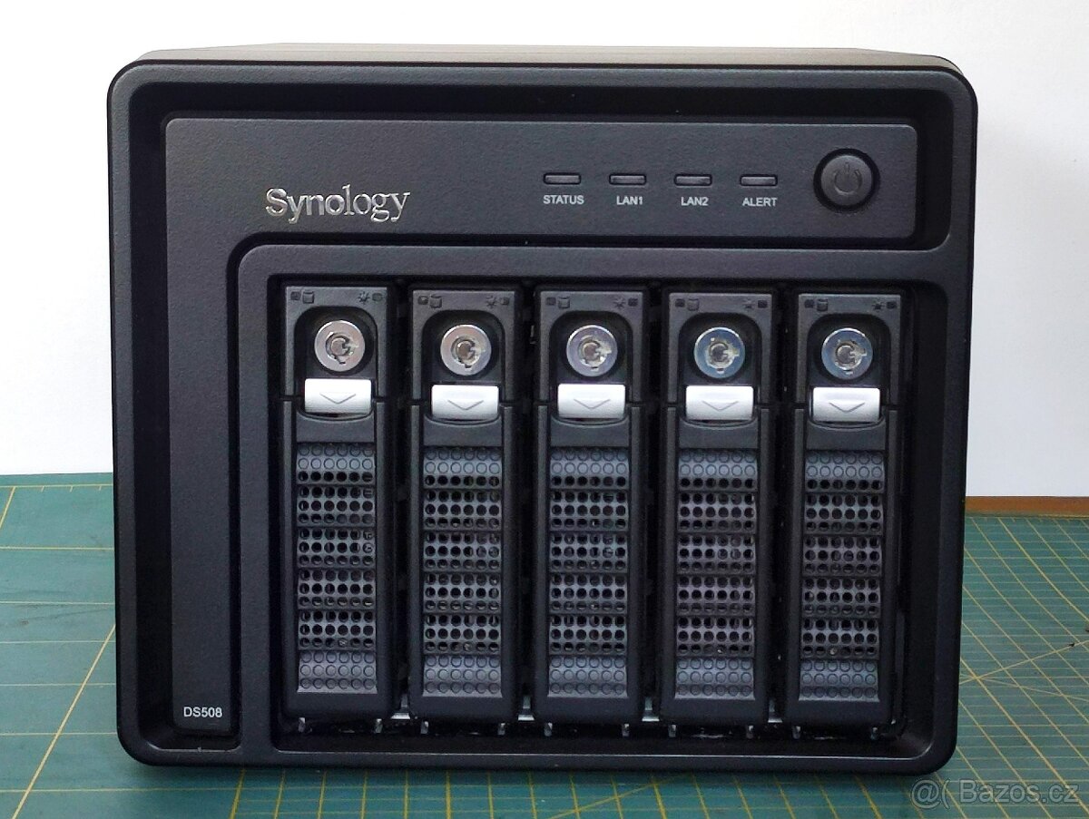 Synology DS508 – NAS server 5 disků - 2