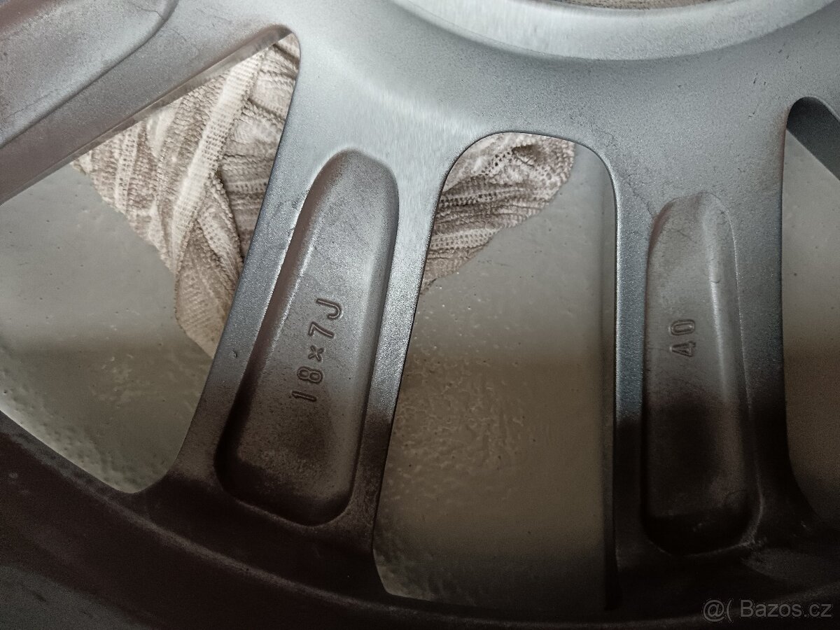 1x originál Toyota al 18" Toyota RAV4, Camry, Auris, Coroll - 2