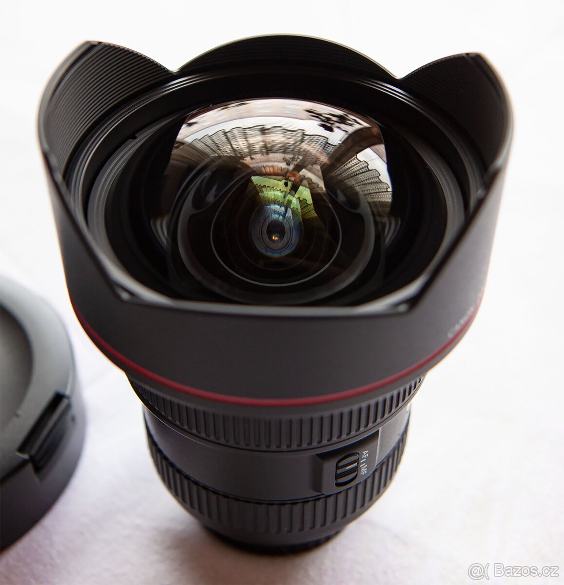 Objektiv CANON ZOOM EF 11-24mm 1:4 L USM - 2