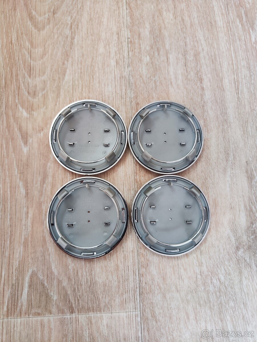 Středové krytky kol Audi 69mm šedé - 2