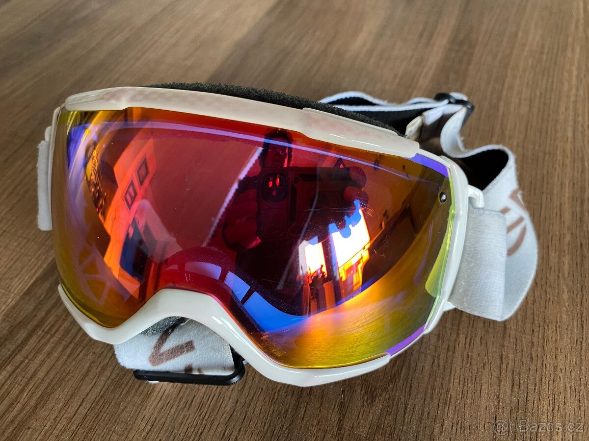 Lyžařská helma - 2