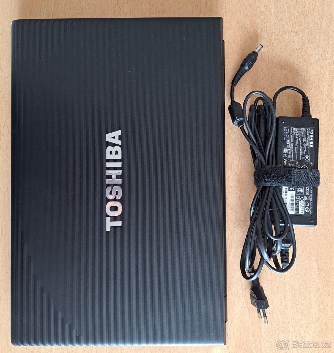 Laptop Toshiba SatellitePro R950-14L
- 2