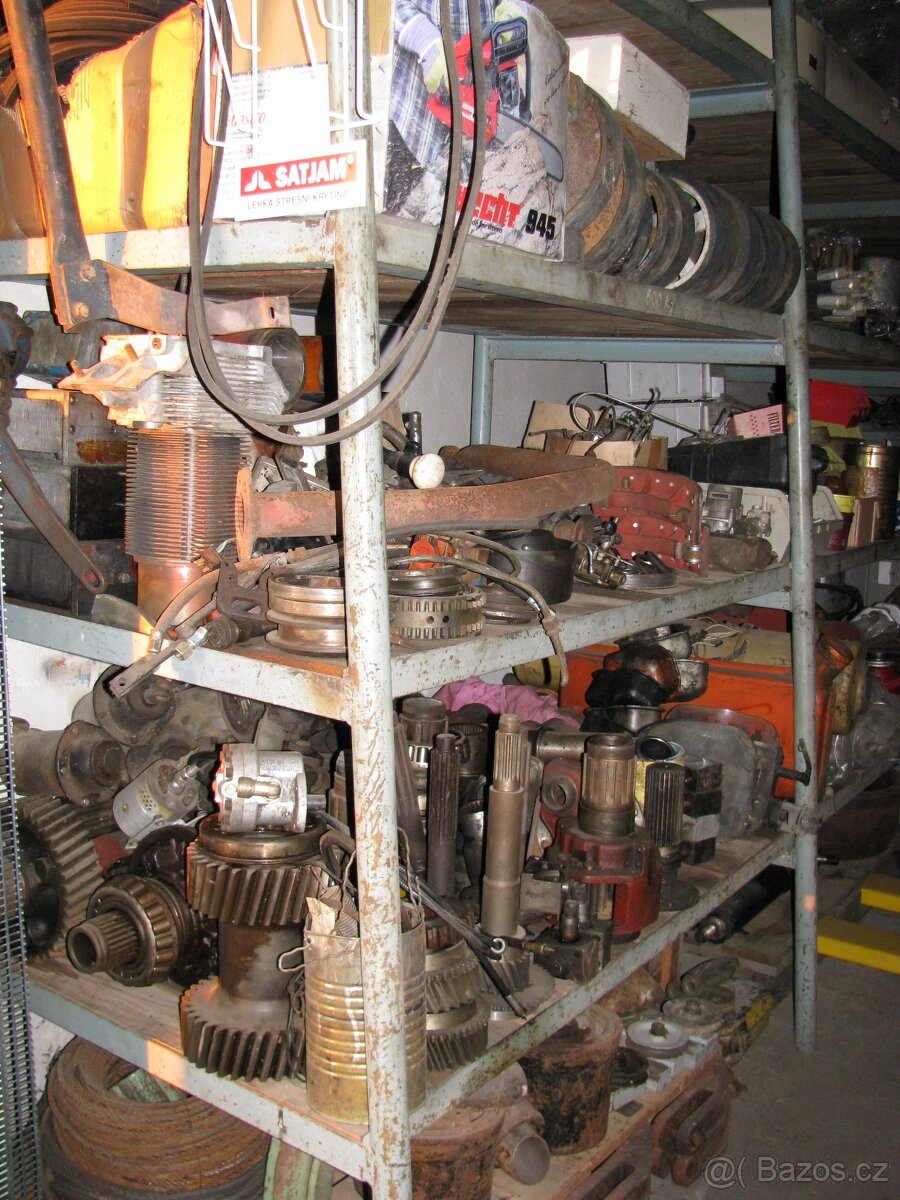 UNK 320, Tatra 148 - 2