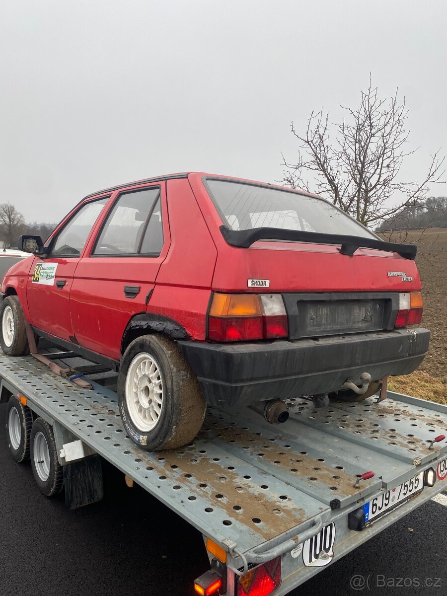 Škoda favorit 1.3 na karburátorech Autocross - 2