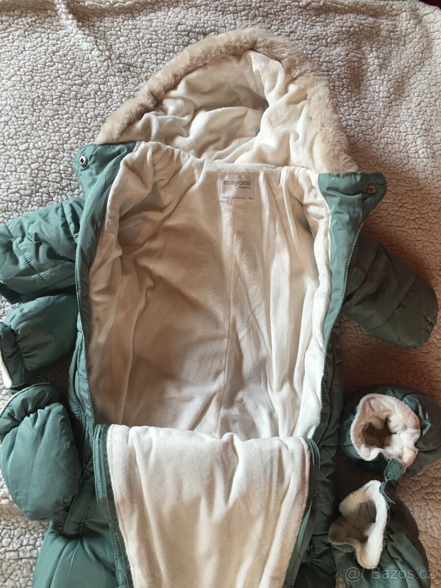 Detsky zimni overal znacky Mayoral olivova barva 65cm - 2