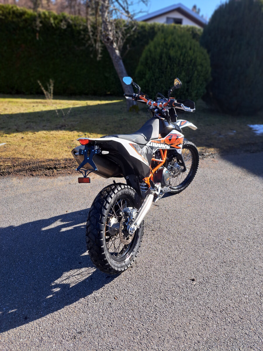 KTM 690 Enduro R 2017 3229km - 2