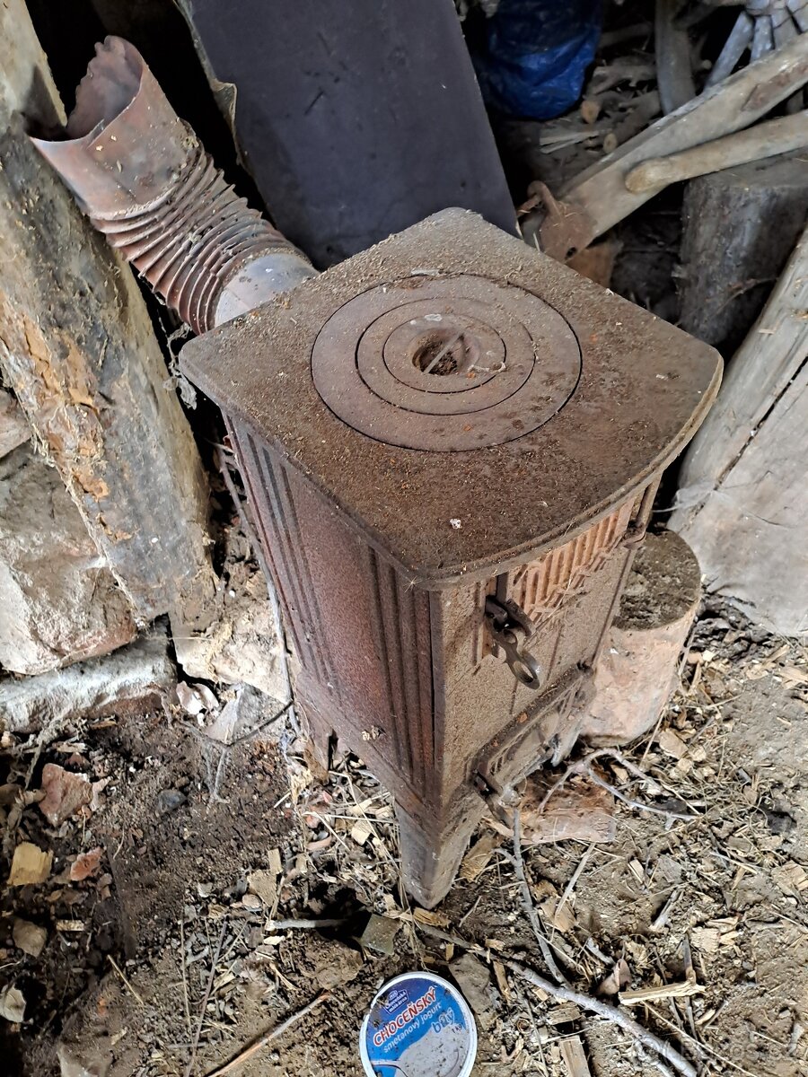 Kamna k renovaci - 2