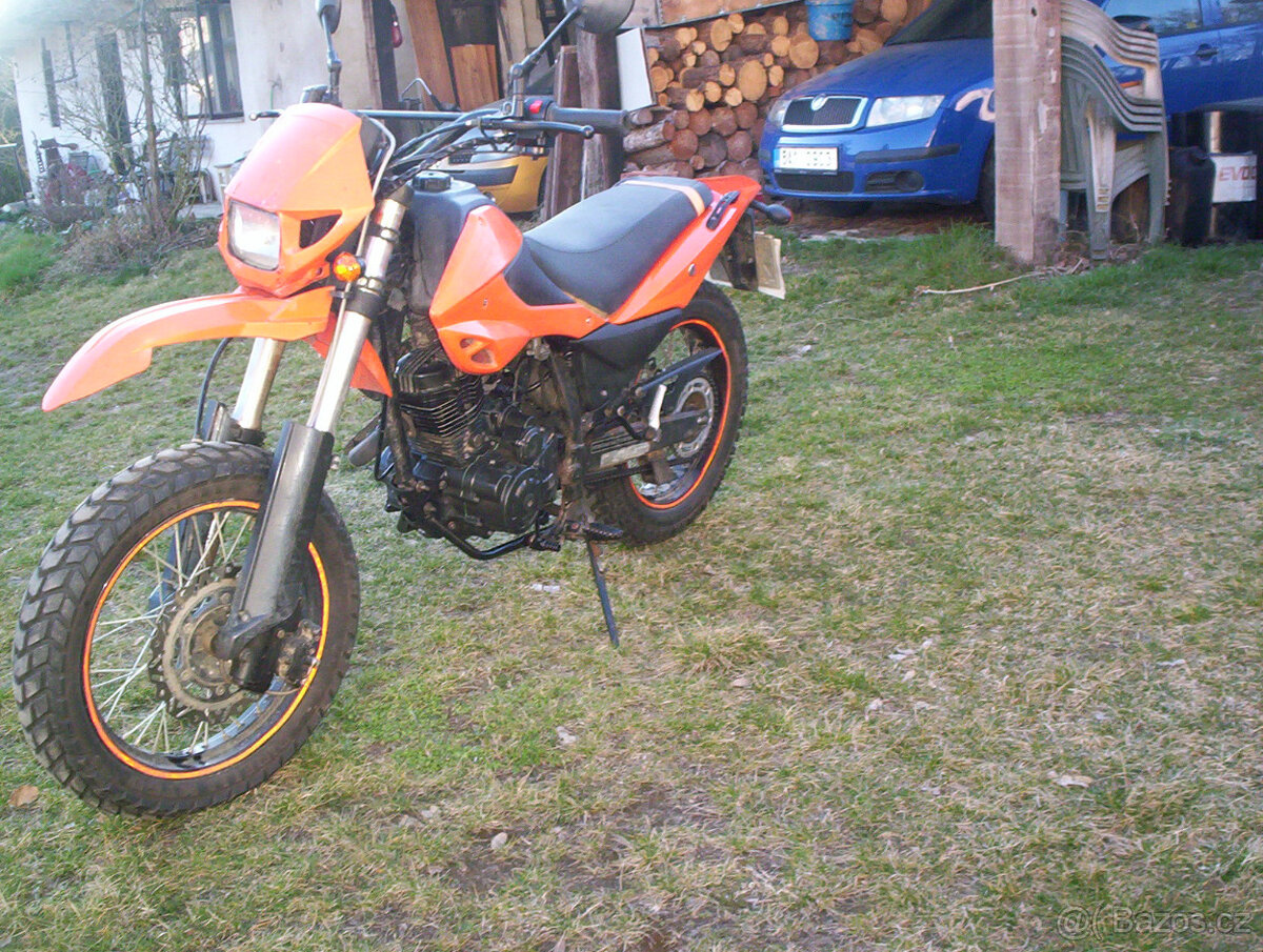Loncin XM 125 rok 2015 STK do 4/2028 15000 km